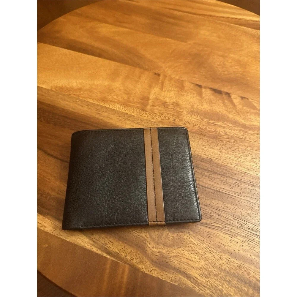 Trafalgar Genuine Leather Bi Fold Wallet ID Window Credit Card Case Holder Brown